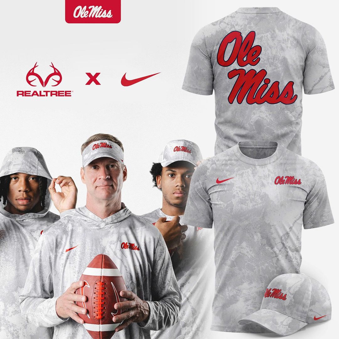 Ole Miss Rebels football 2025 New T-Shirt