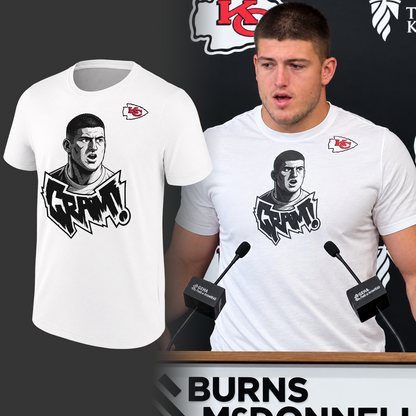 2026 Exclusive George Karlaftis T-Shirt Signatures Print for Kansas City Chiefs fans